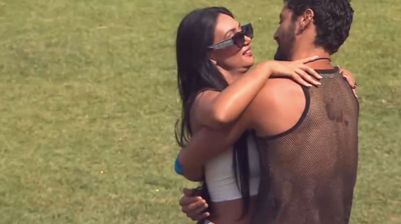 Pamela Díaz fue recibida con cariño por sus compañeros.