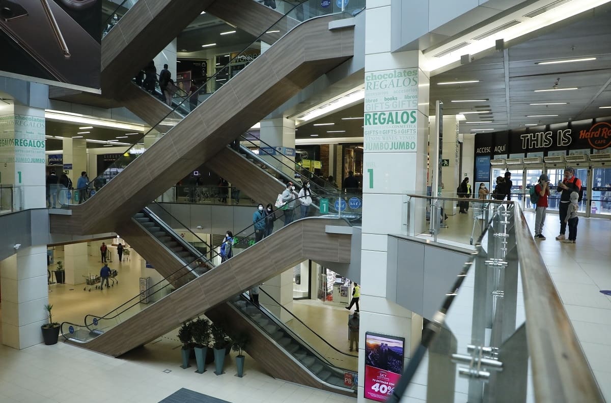 Cámara de Comercio lamentó suspensión del permiso: "Tendrá un impacto importante en la economía"