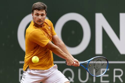 Dice que lo escupieron e insultaron. EFE