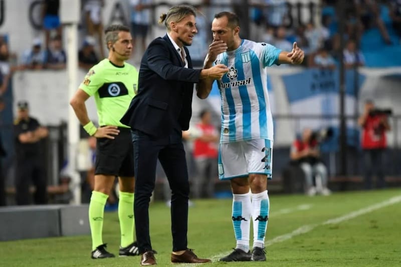 El argentino dirigió a Carepato en Racing.