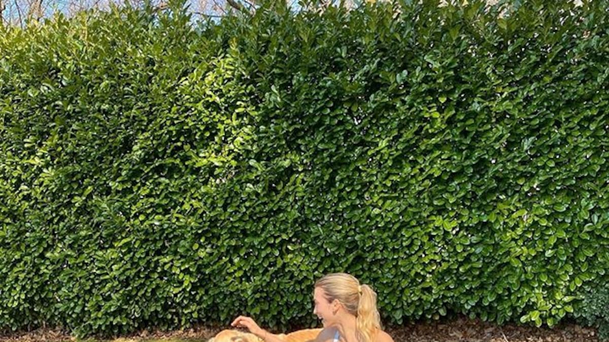 Tras viaje de Alexis Sánchez a Chile, Anna Modler comparte foto con Atom y Humber