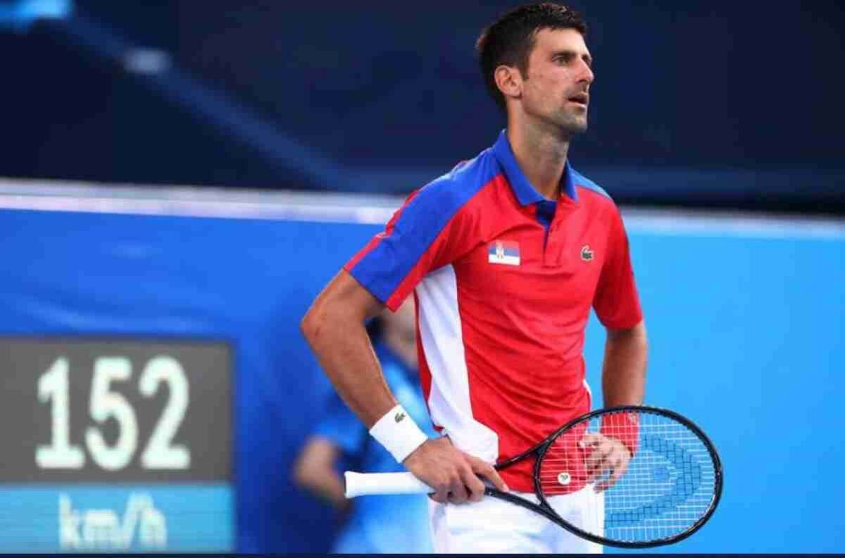 VIDEO: ¡Destruyó dos raquetas! La furia de Novak Djokovic tras perder la medalla de bronce en los Juegos Olímpicos de Tokio