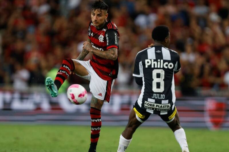 Erick Pulgar sigue lesionado en Flamengo.