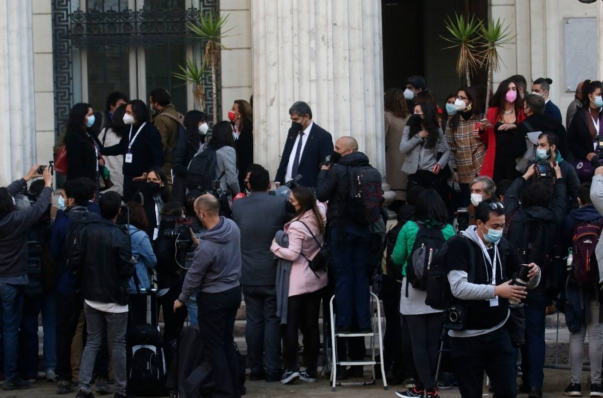 Convención Constitucional: Apruebo Dignidad culpó al ministro Ossa de no poder realizar sesión