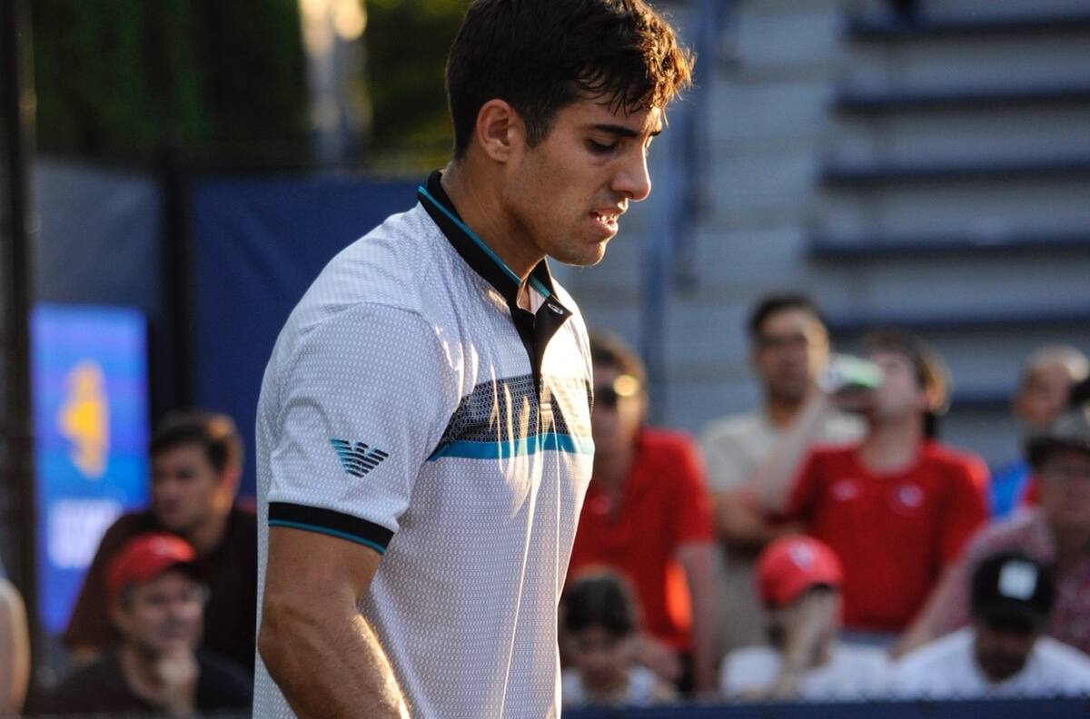 Cristian Garin no pudo con la precisión de Sebastian Korda y cayó en su debut en el Australian Open