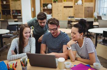 Trabajadores chilenos pueden recibir $22.000 mensuales del IPS: conoce si lo recibes