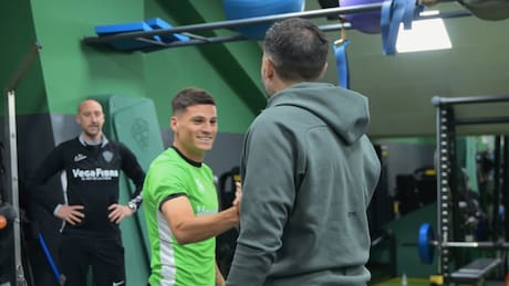 VIDEO | “Vamos que viene el Barça”: Así sorprendió el DT del Elche a Lucas Cepeda