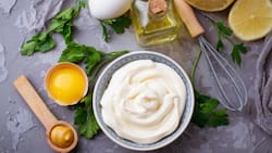 Mayonesa casera con ajo: receta fácil, rápida y perfecta para disfrutar en el Día del Churrasco