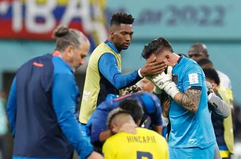 GALERÍA | El llanto de Hernán Galíndez y los jugadores de Ecuador por su eliminación en el Mundial Qatar 2022