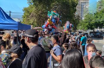 VIDEOS| "Pésima organización": denuncian caos y falta de seguridad en Festival Paris Parade