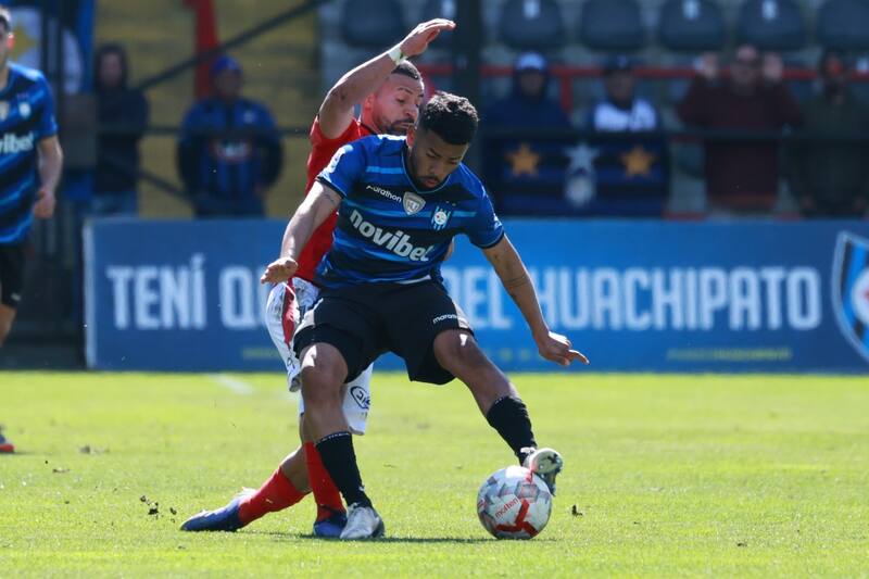 midieron fuerzas hoy en Talcahuano. Foto: Agencia Aton.