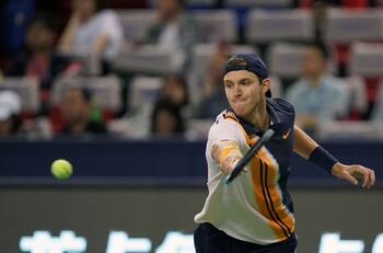 Nico Jarry debutó con sólido triunfo en el ATP 250 de Ginebra