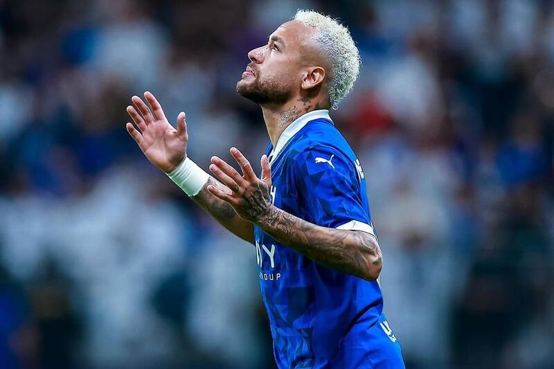 sufrió una nueva lesión. Foto: @neymarjr.