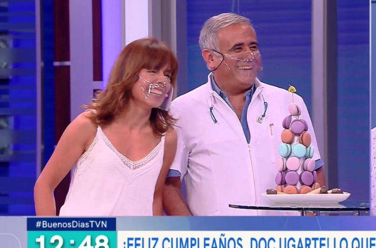 Doctor Ugarte le dedicó especial mensaje a su pareja Antonieta Ortiz junto a romántica postal