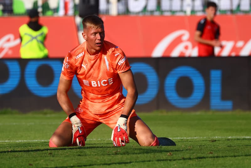 El portero se llena de dudas en la UC. Foto: Aton.