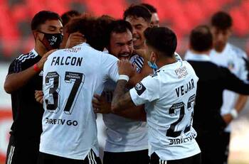 ¿Quiénes son los tres defensas que están en la órbita de Colo Colo?