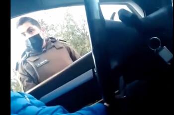 VIDEO | "Seamos amigos, cuánto tení": Carabinero será dado de baja por exigir soborno a conductor