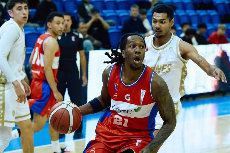 Son dos de los equipos que participarán del Final Four en Valdivia. Foto: @cl_ramirez/ / @basketufcoficial2