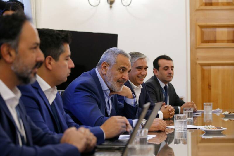 Pablo Milad en la reunión con el Gobierno (Foto: Photosport)