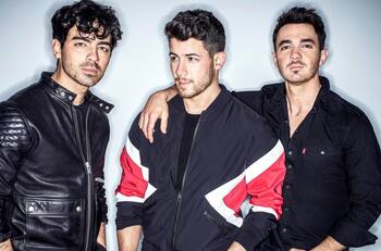 Jonas Brothers se presetarán hoy en Chile a través de gira virtual