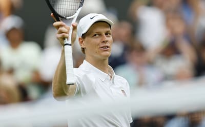 Intratable: Jannik Sinner sigue arrasando en Wimbledon y superó increíble récord de Federer