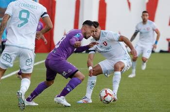 Le dijeron que se dedicara a los estudios y terminó jugando en Colo Colo, la U y la UC