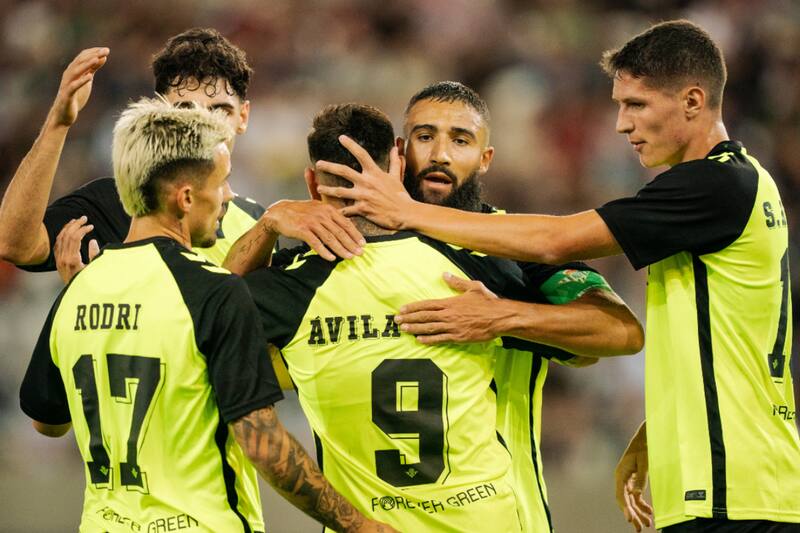 Real Betis venció al Kryvbas de Ucrania por un 5-0 en el global para clasificar a la fase de liga de la Conference League. (Foto: @RealBetis)