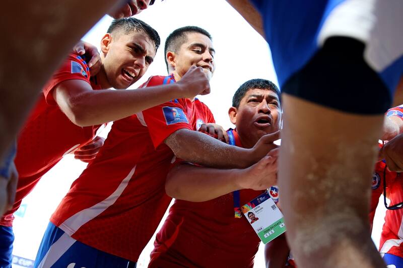en el Mundial del Fútbol Playa. Foto: @fifaworldcup_es.