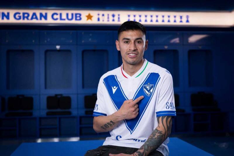 Hinchas albos podrían a empezar a olvidar su pronto retorno.