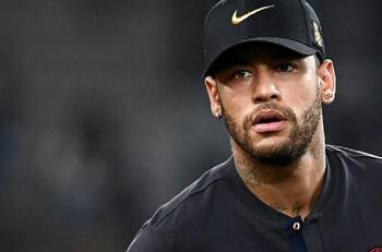 Ultras del PSG advierten a Neymar: "El camino de la redención será largo"
