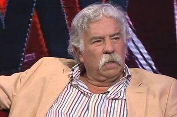 Iván Arenas, el "Profesor Rossa", es detenido tras protagonizar accidente en estado de ebriedad