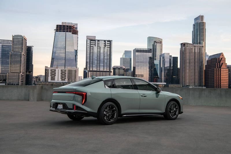 El Kia K4 se impuso en los Good Design Awards 2024