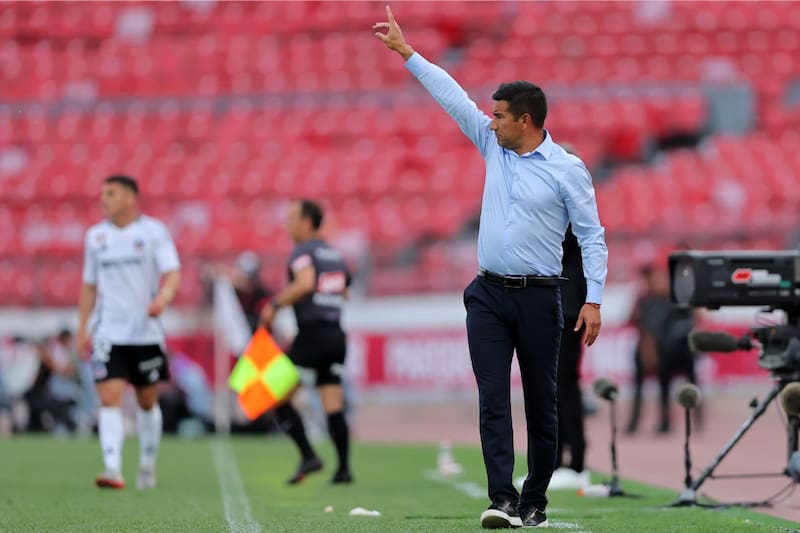 Entrenador de Deportes Limache. Foto: Agencia Aton.