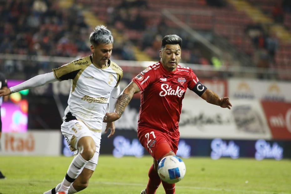 En la primera rueda en el Nelson Oyarzún de Chillán, Piratas y Diablos Rojos empataron sin goles.