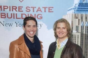 Con estilosas postales, Di Mondo y su esposo, Eric Javits, celebraron sus 15 años de relación