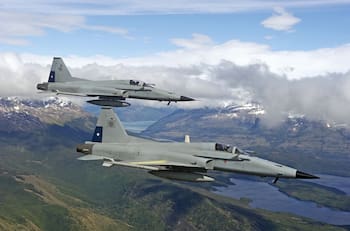 FACh desplegó aviones en frontera con Argentina tras supuesta invasión del espacio aéreo