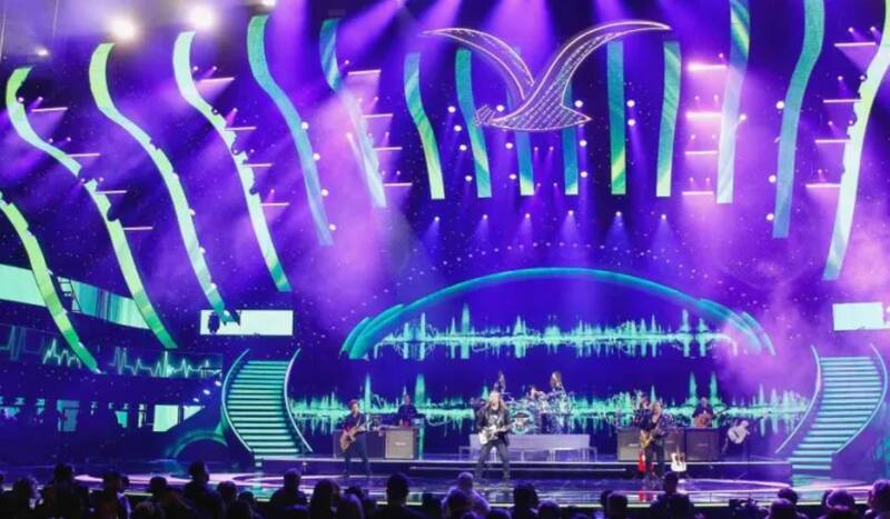 revisa la programación diaria.