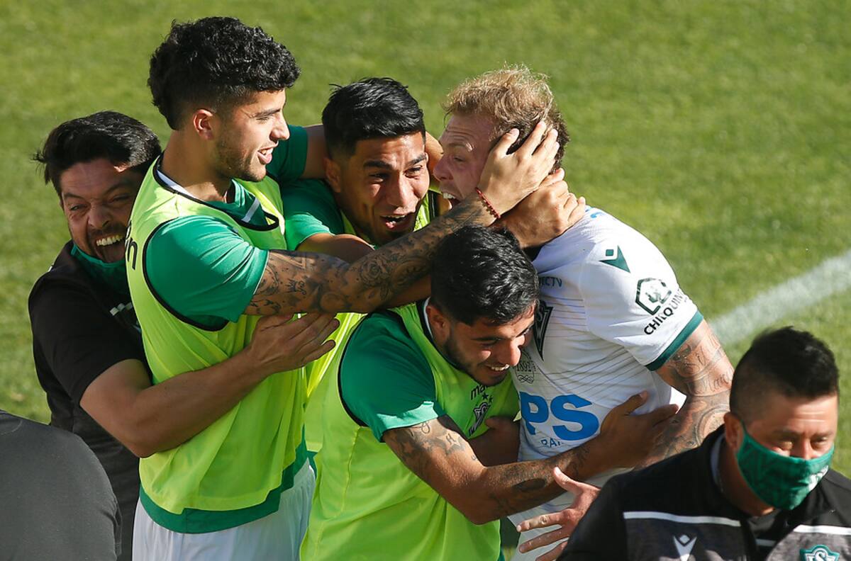 Con Mauricio Viana como figura, Everton y Wanderers repartieron puntos en el Sausalito