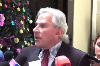 VIDEO | Iván Moreira se descontroló y acusó sesgo de periodista tras pregunta sobre el Caso Penta