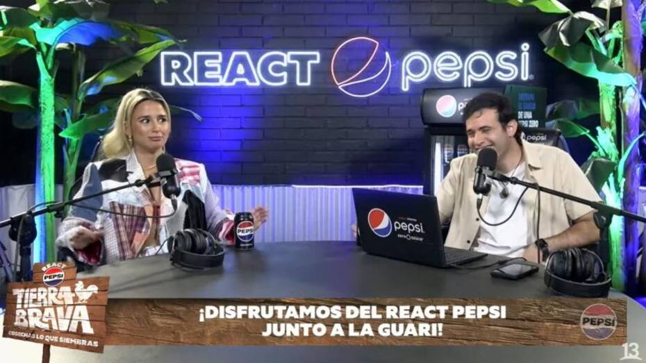 La Guarén y NiTan Zorrón conversando la incómoda situación vivida en Tierra Brava. - Créditos: Captura de Pantalla Canal 13.