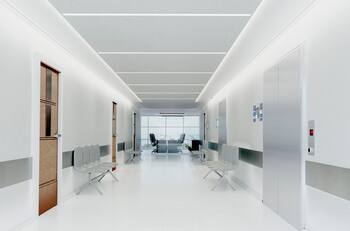 Uno de los hospitales más grandes de Chile suma seis años de retraso: costó US$400 millones