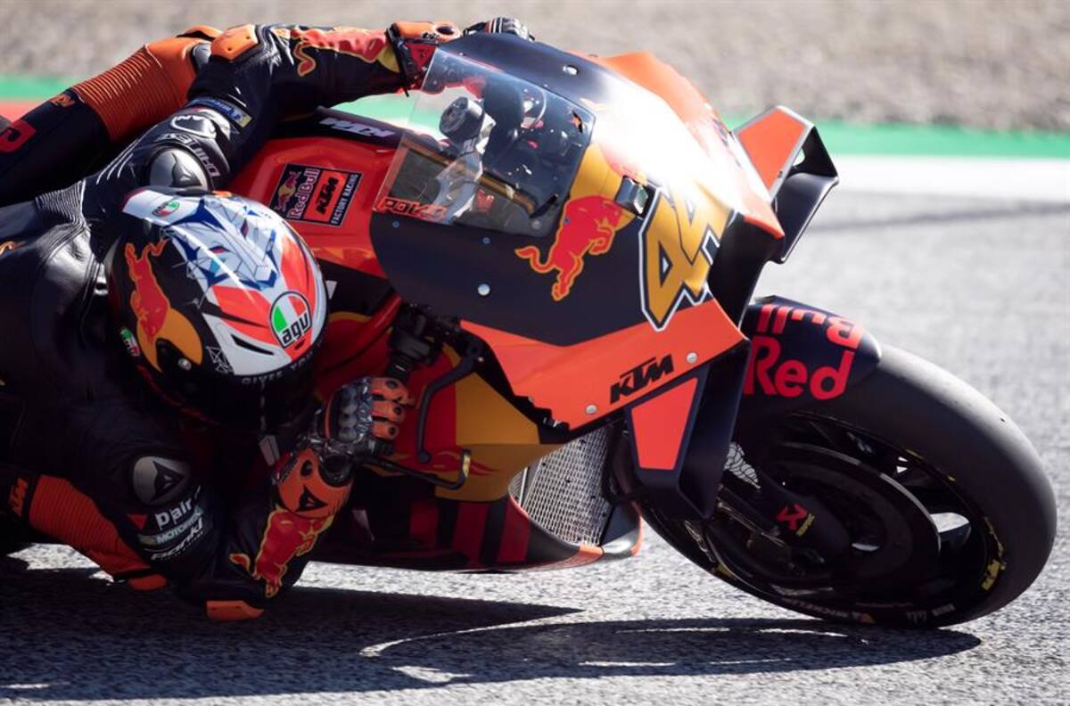 Espargaró consigue al fin su primera pole position en Moto GP