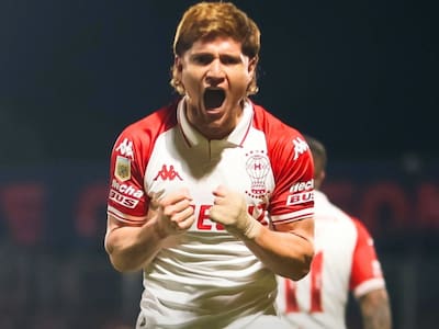 ¿Lo extrañan en Colo Colo? El gol de Leo Gil en Argentina para darle el triunfo a Huracán