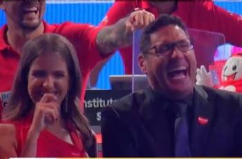 Tal como en el Festival de Viña: Risa de Pancho Saavedra no pasó desapercibida en show de Stefan Kramer
