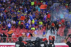 Paqui defiende al hincha de la U tras el castigo: “La gran mayoría no cometió ningún acto incorrecto”