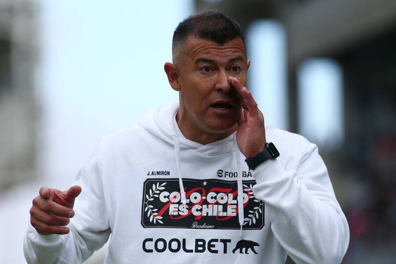 El aviso de Jorge Almirón para el mercado de fichajes de los albos. Foto: Aton.