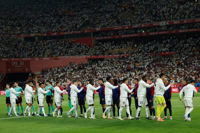 se desprenderá de varios jugadores para la próxima temporada. EFE / Julio Muñoz.