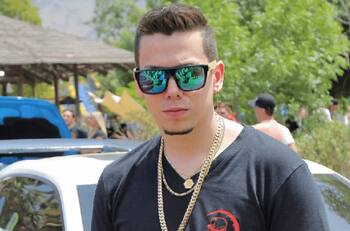 Nano Calderón aclaró el futuro sobre sus estudio de derecho