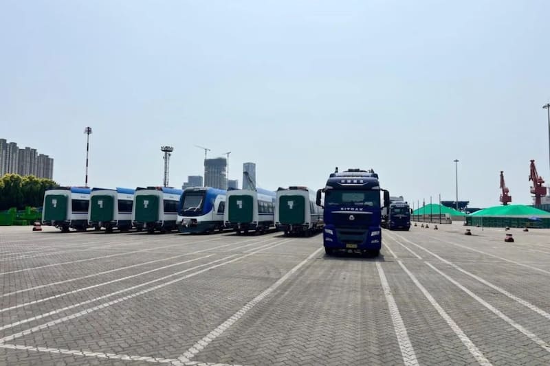 5 trenes embarcaron en China con destino a la Región de Valparaíso.
Créditos 5G Noticias.