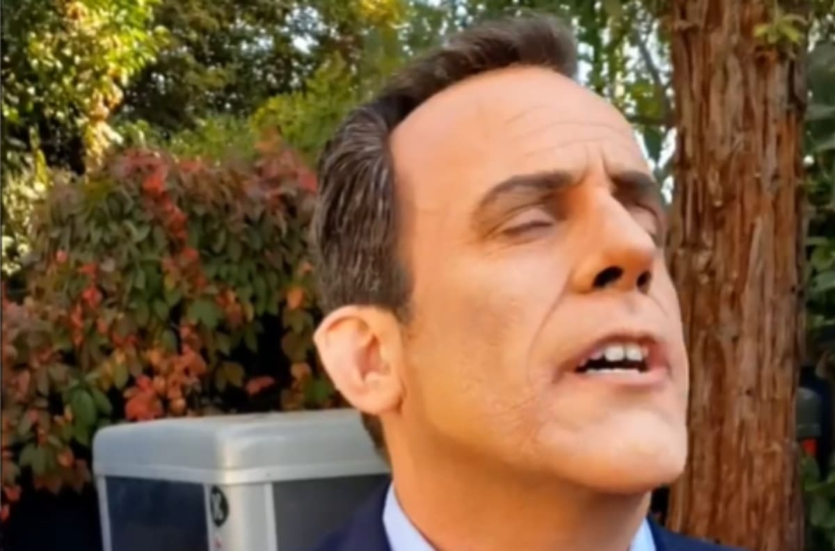 "Bienvenido septiembre, llega la chicha y la empanada": Stefan Kramer recordó la paya de Felipe Alessandri en divertido saludo dieciochero